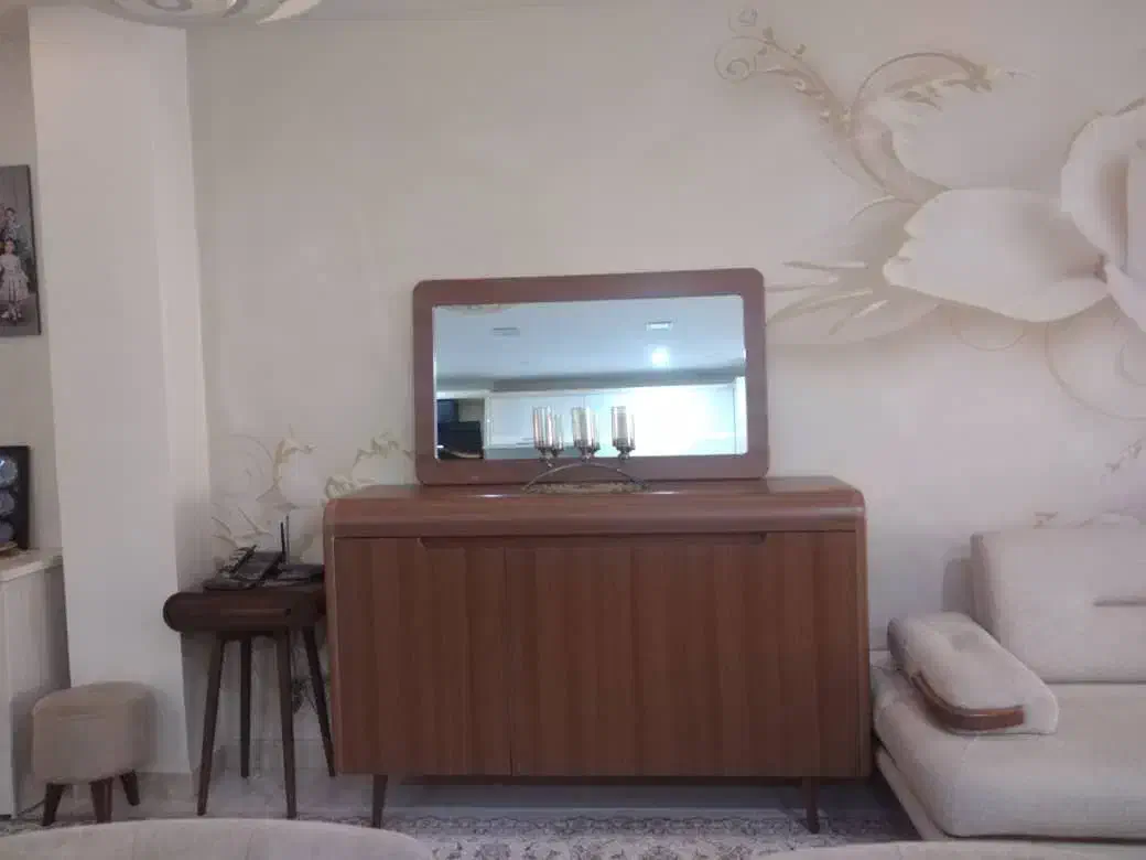 کنسول و آینه ، در حد نو|بوفه، ویترین، کنسول|تهران, سازمان آب|دیوار
