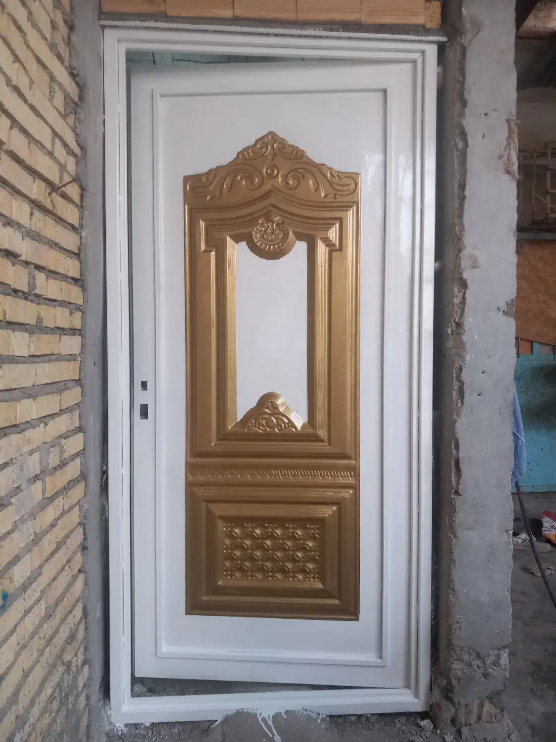 رنگ کار درب پنجره|خدمات پیشه و مهارت|رامهرمز, |دیوار