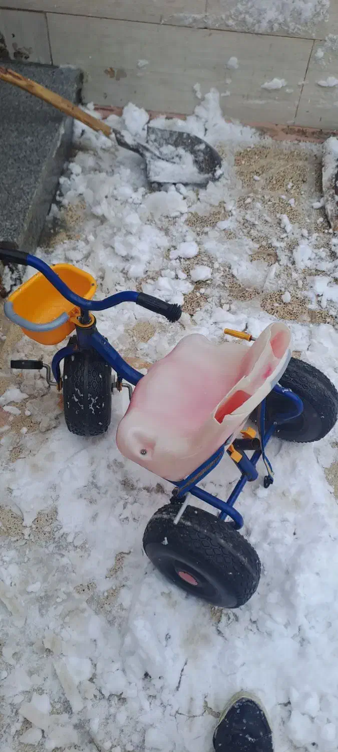 سه چرخ خه|اسباب‌بازی بچه|مشهد, شهید شهریاری|دیوار