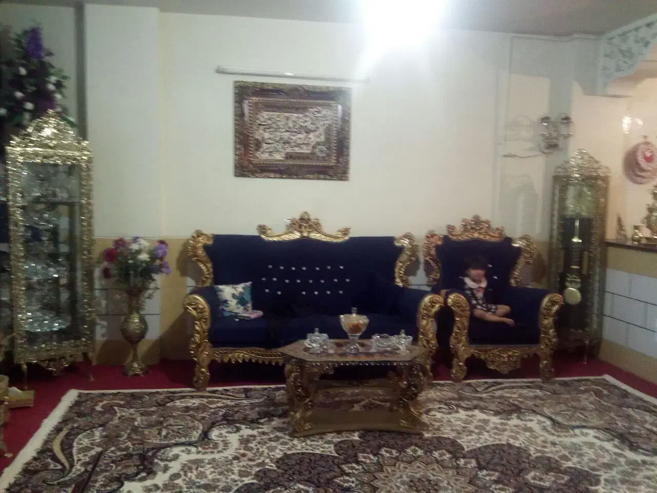 مبل هفت نفره همراه عسلی|مبلمان خانگی و میز عسلی|خمین, |دیوار