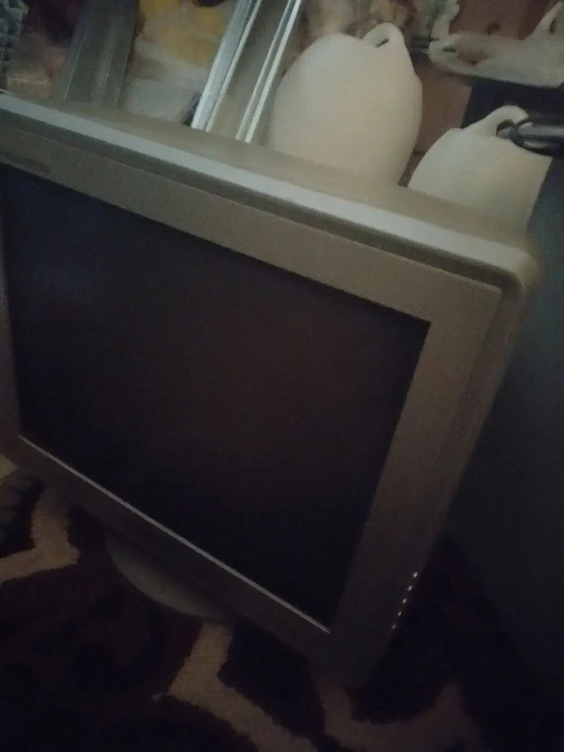 مانیتور وکامپیوتر|رایانه رومیزی|دهلران, |دیوار