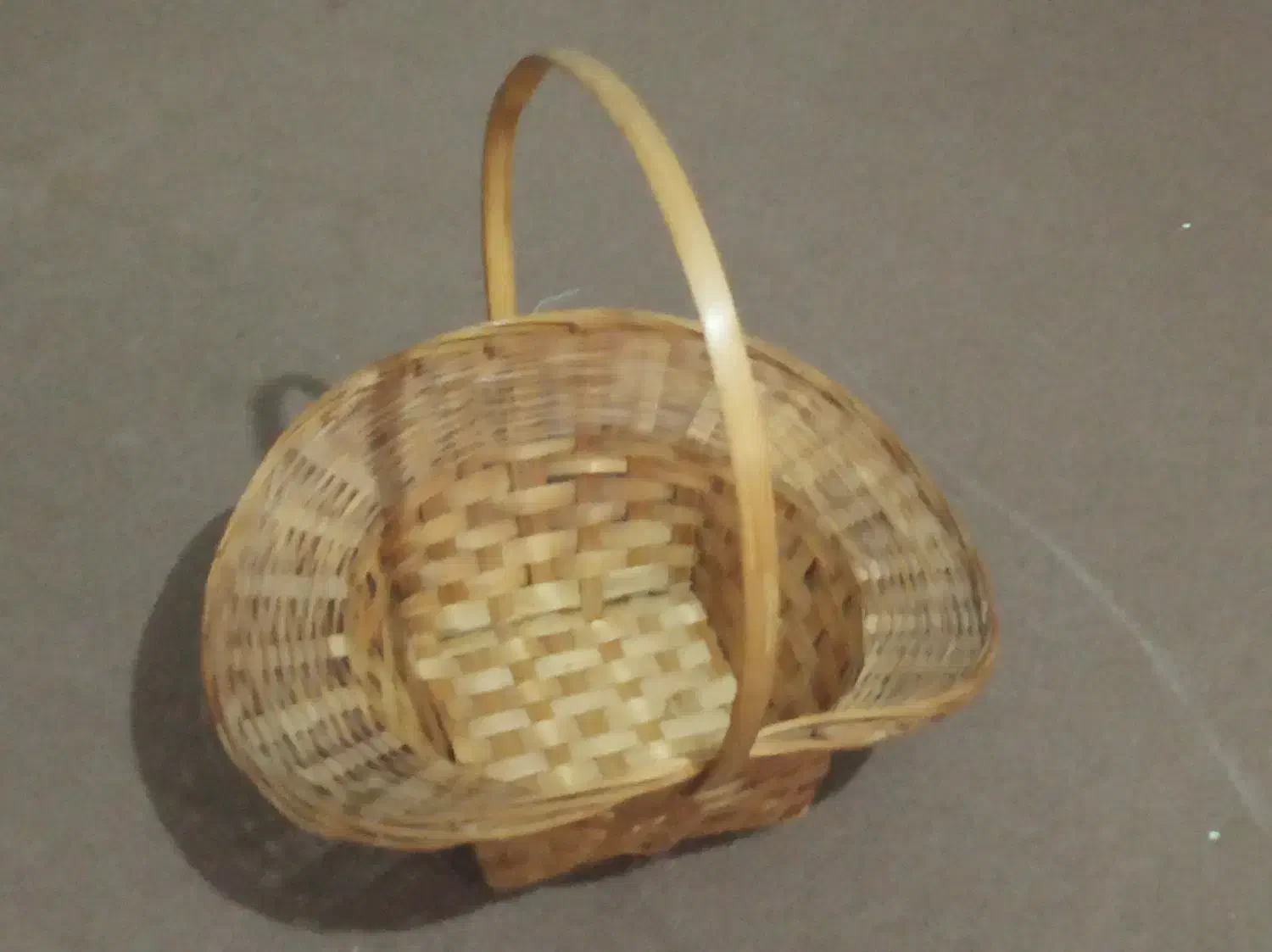 سبد های حصیری برای میوه و گل|صنایع دستی و سایر لوازم تزئینی|رشت, استقامت ۱|دیوار