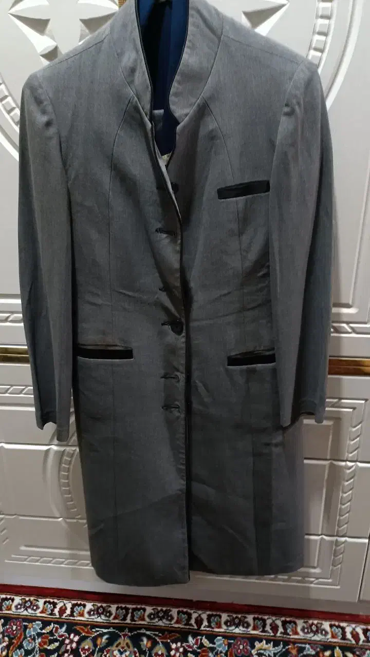 مانتو|لباس|شیراز, تندگویان|دیوار