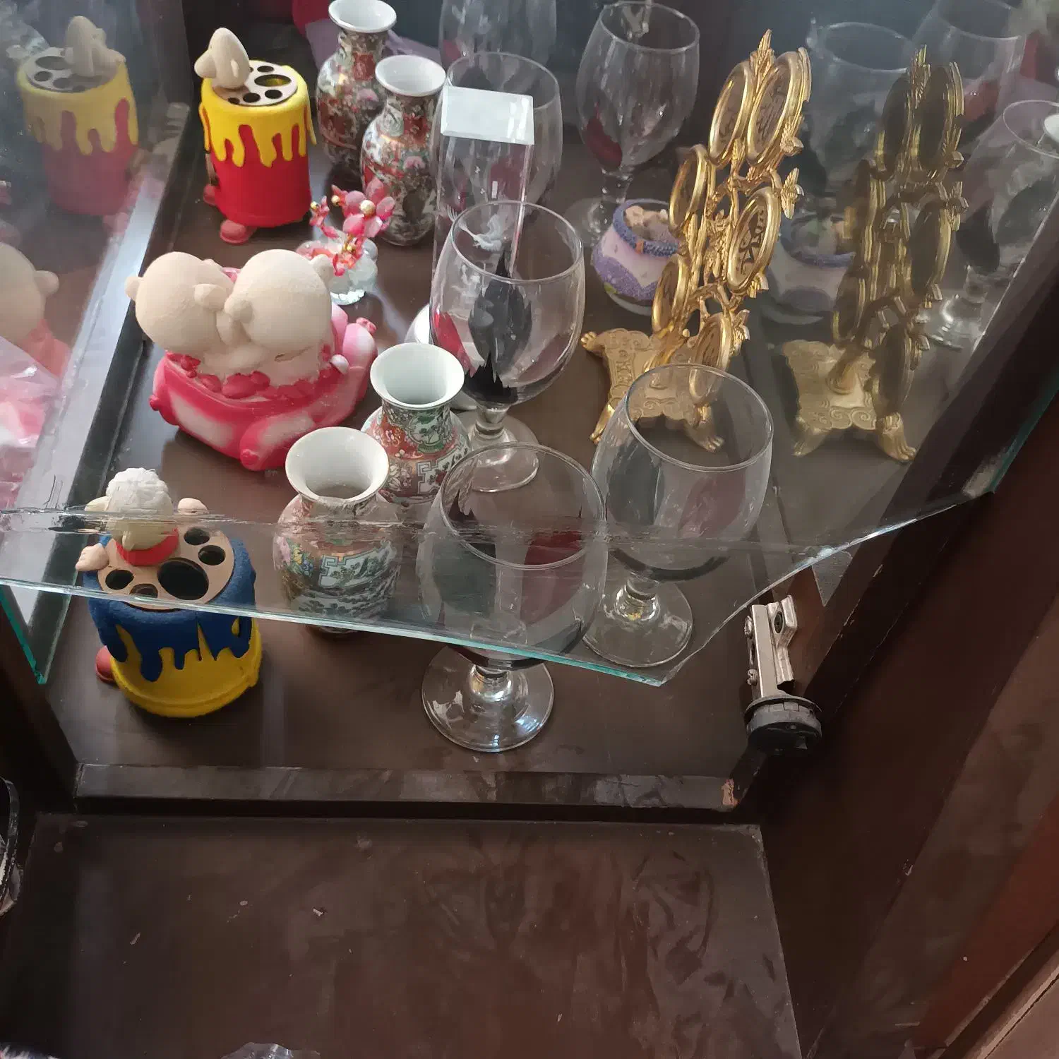 ویترین در حد نو|بوفه، ویترین، کنسول|فولادشهر, مسکن مهر فولادشهر|دیوار