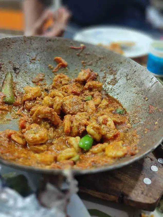 اشپز ماهر هستم در خدمت شما دوستان عزیز|استخدام خدمات فروشگاه و رستوران|ملکآباد, |دیوار