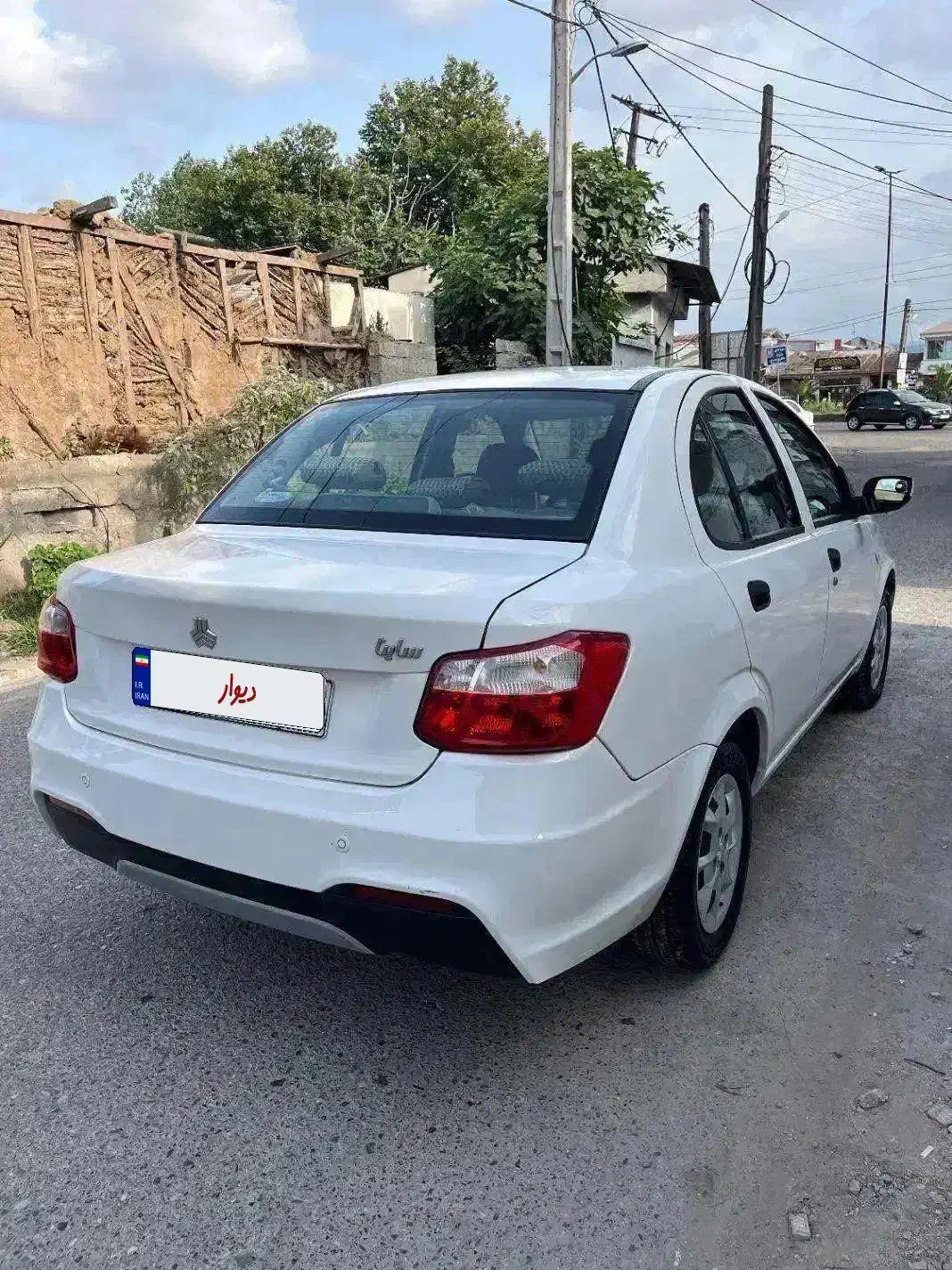 ساینا اس ۱۴۰۳ بسیار تمیز|خودرو سواری و وانت|لاهیجان, طالقانی|دیوار