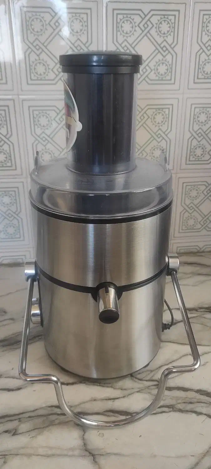 سه کاره کاخلر|آبمیوه‌گیر و آب‌مرکبات‌گیر|گلپایگان, |دیوار