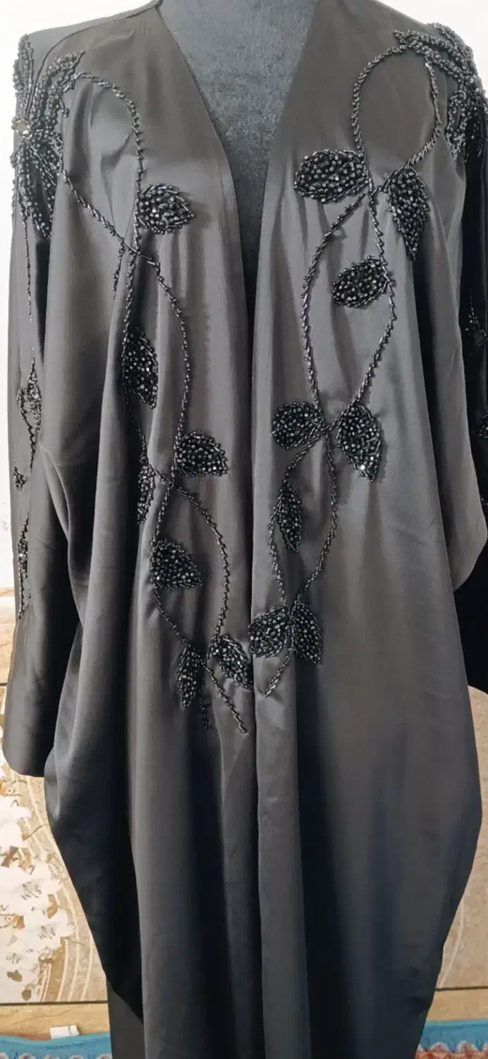 مانتوعبا|لباس|کارون, |دیوار