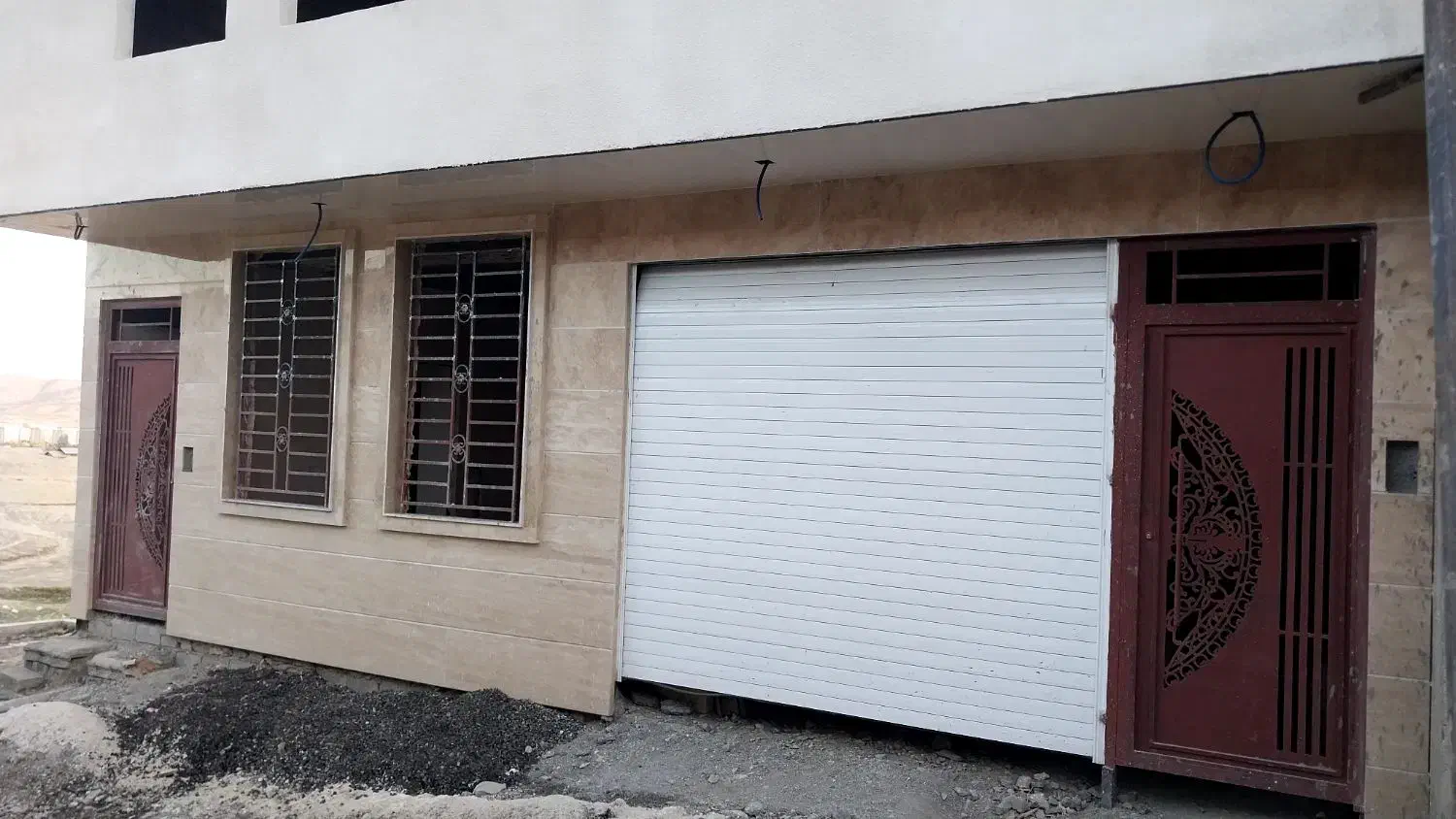 ساختمانی بسیار شیک و زیبا در مریوان تپه موسک|فروش آپارتمان|مریوان, |دیوار