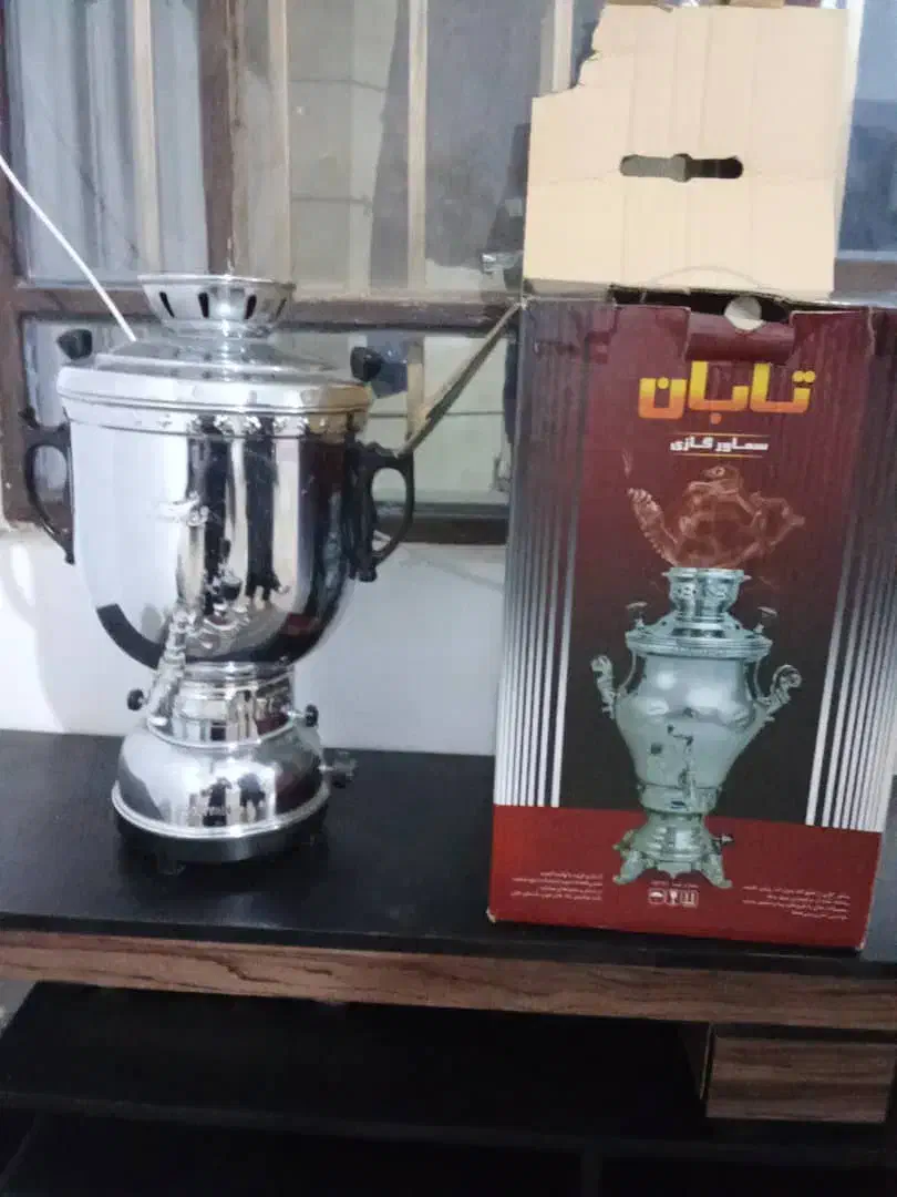 سماور گازی 10 لیتری|سماور، چایساز، قهوهساز|بروجرد, |دیوار