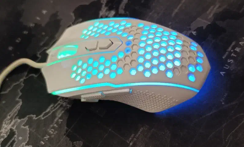 موس گیمینگ ۸دکمه|قطعات و لوازم جانبی رایانه|اسفراین, |دیوار