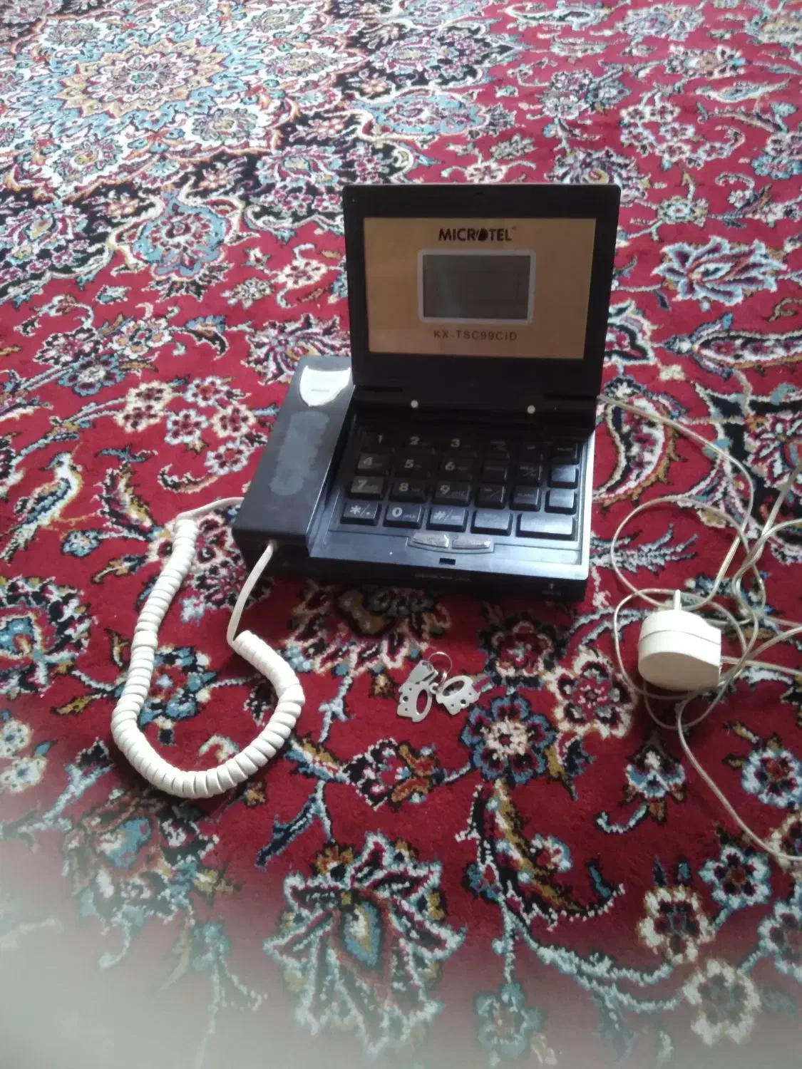 تلفن نیاز به تعمیر کلکسیونی|کلکسیون اشیاء عتیقه|خرمآباد, |دیوار