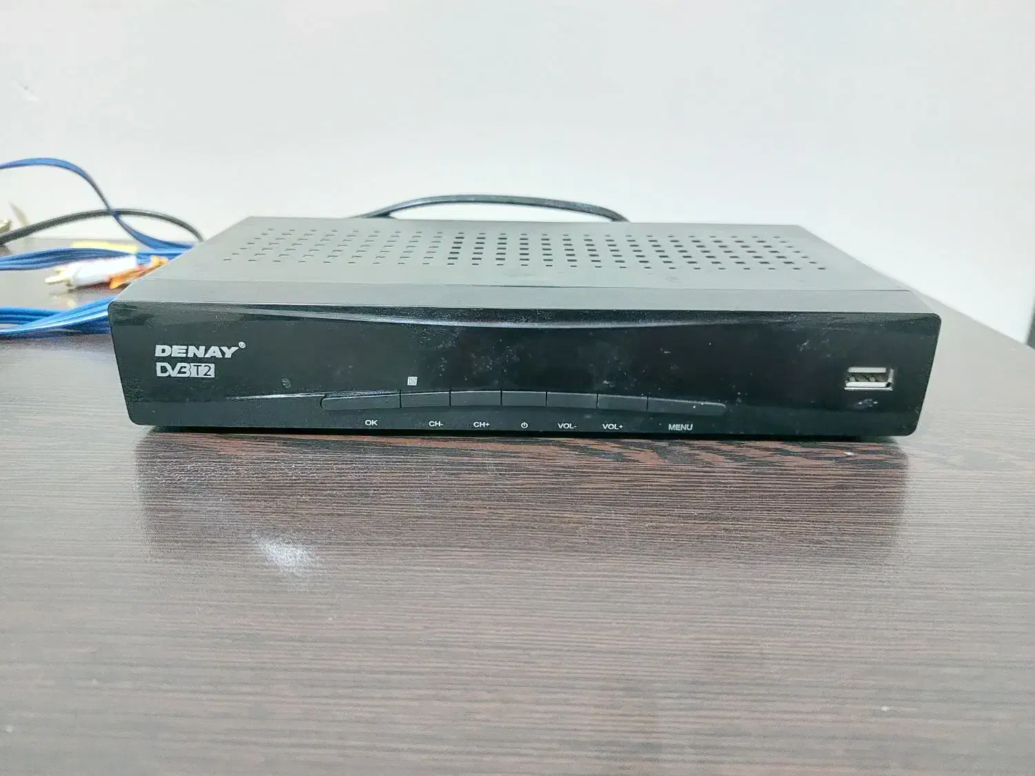 گیرنده دیجیتال|صوتی و تصویری|رشت, شالکو|دیوار