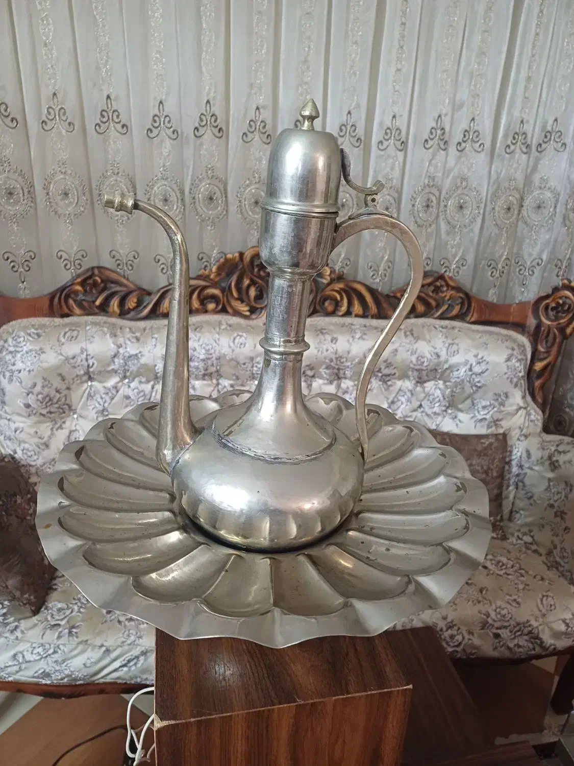 جنس ورشو|کلکسیون اشیاء عتیقه|بروجرد, |دیوار