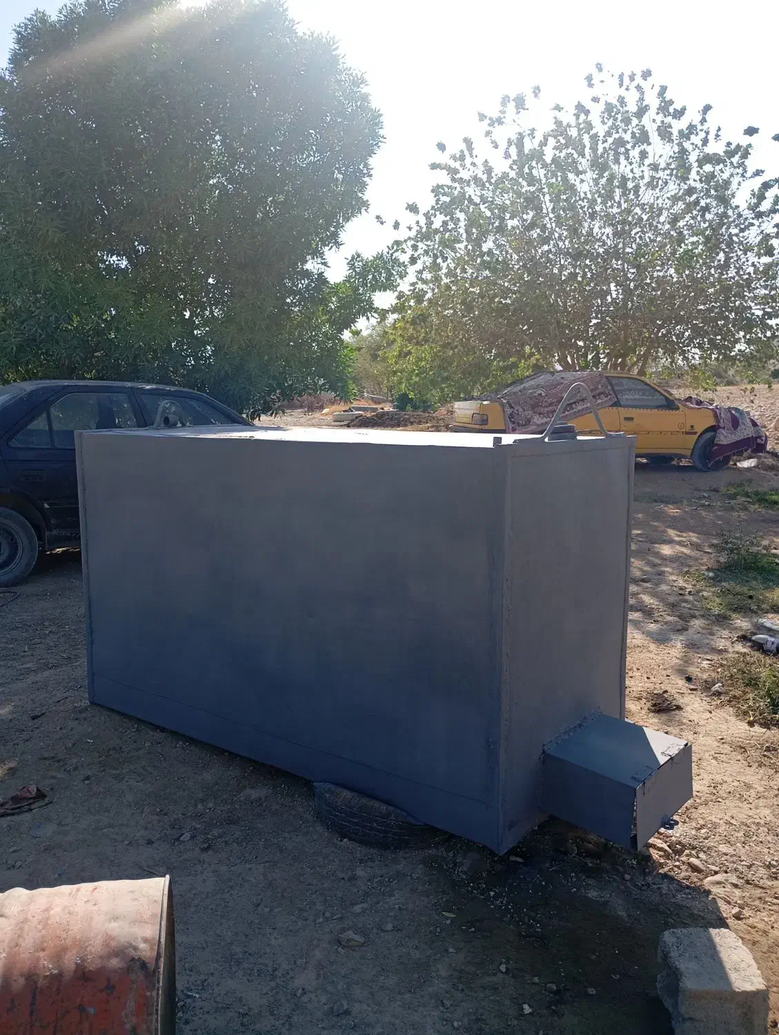 مخزن 2600لیتری با ورق ضخیم قدیمی|مصالح و تجهیزات ساختمان|دوگنبدان, |دیوار