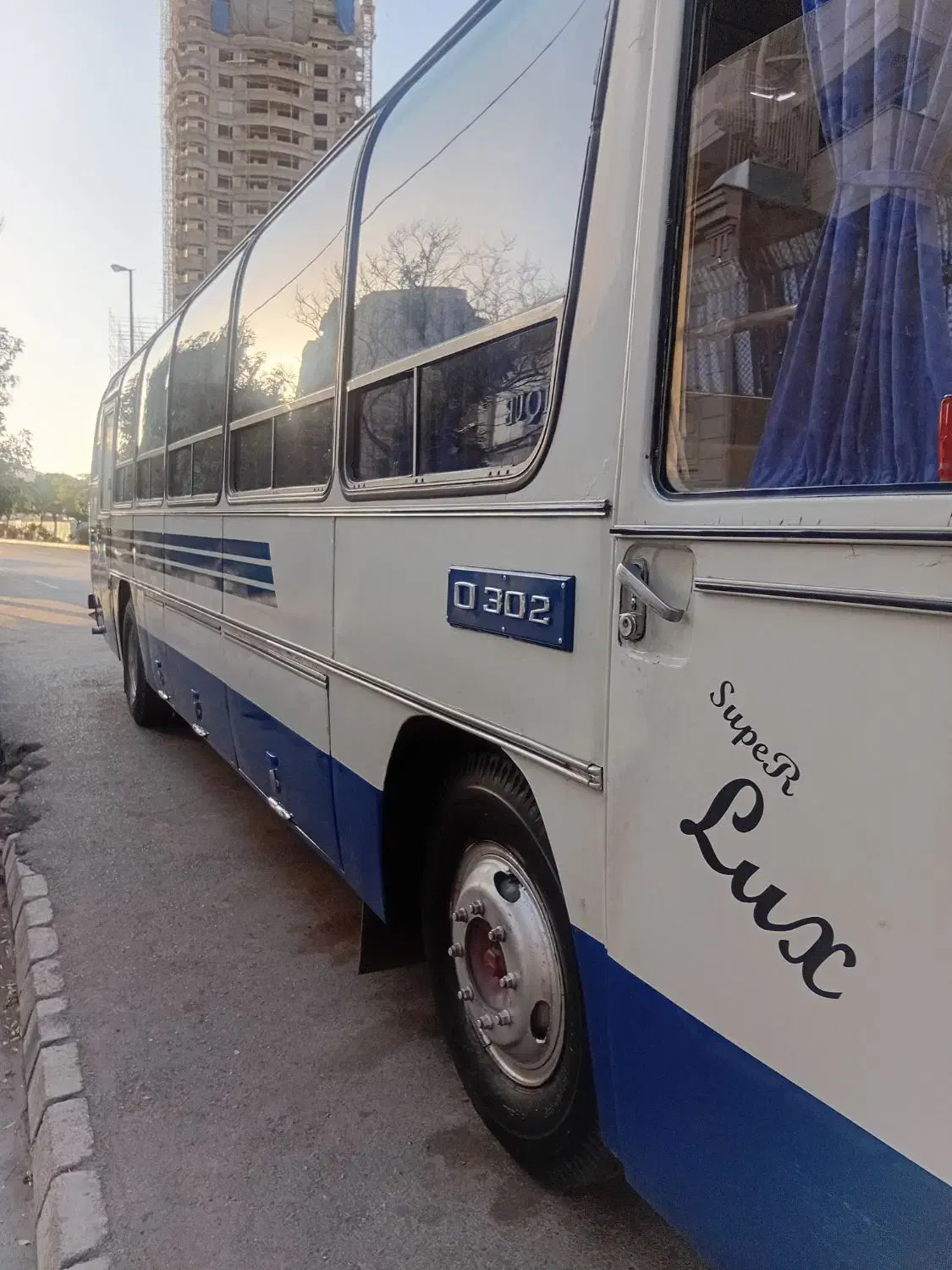 اتوبوس بنز ۳۰۲|خودرو سنگین|تبریز, |دیوار