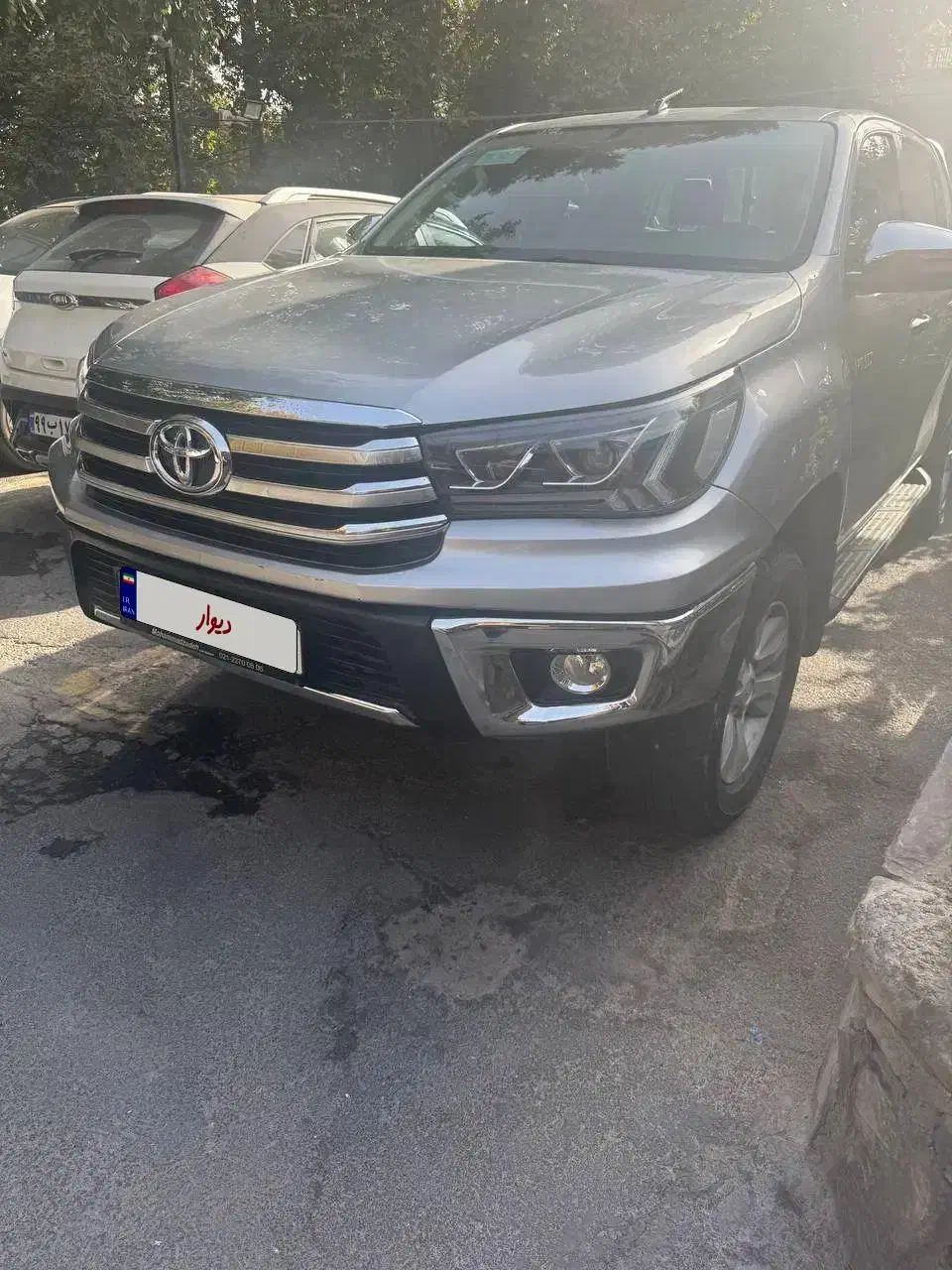 هایلوکس ۲۰۱۶|خودرو سواری و وانت|تهران, فرحزاد|دیوار