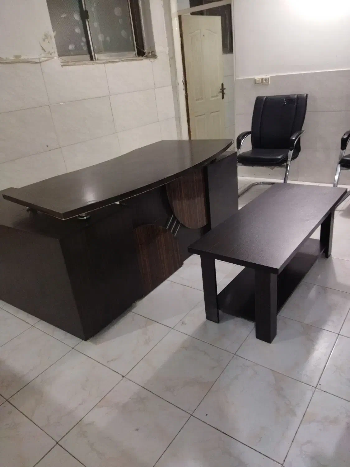 فروش میز مدیریت و صندلی اداری در باغستان شهریار|دفتر کار|باغستان, |دیوار