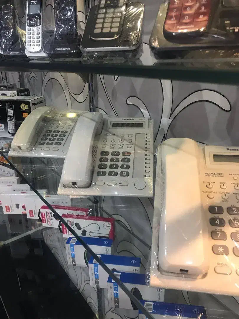 فروش انواع تلفن بی سیم و رومیزی نو و استوک|تلفن رومیزی|یزد, |دیوار