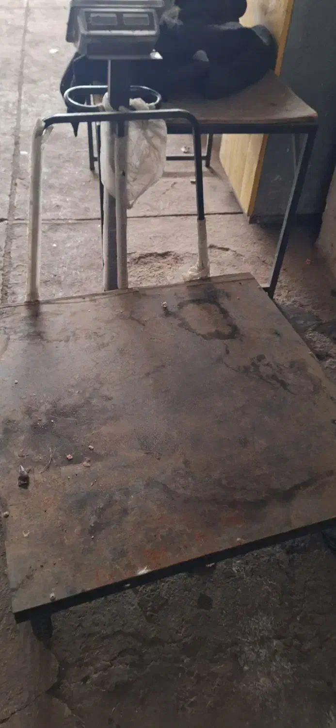 باسکول درحد نو سالم فقط یه باتری میخاد|فروشگاه و مغازه|تهران, دولتخواه شمالی|دیوار