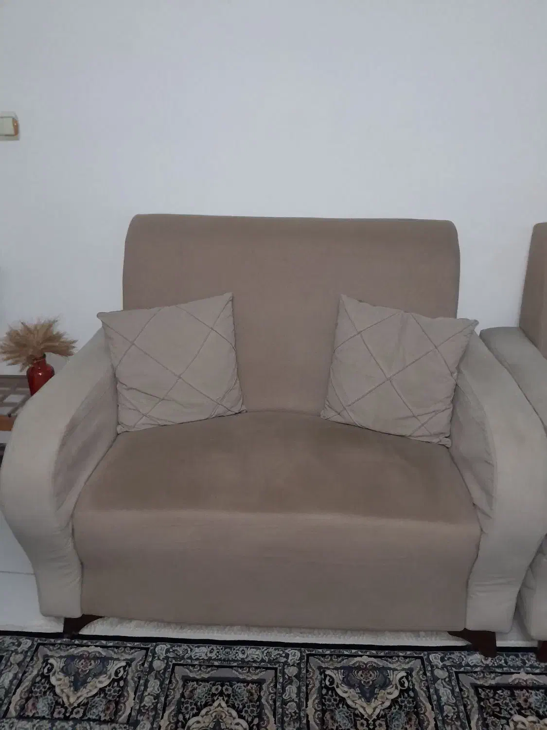 مبل ۷ نفره|مبلمان خانگی و میز عسلی|رشت, استقامت ۱|دیوار