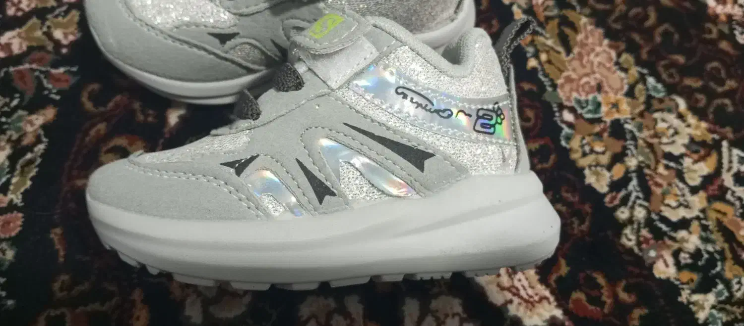 کفش بچگانه|کفش و لباس بچه|شهریار, شهرک بهاران (ویره)|دیوار