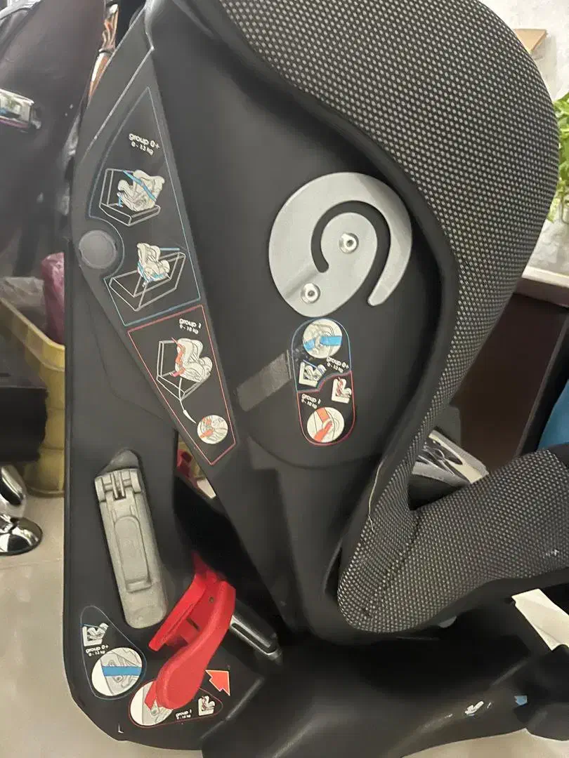 صندلی ماشین کودک و میز غذا خوری کودک|تخت و صندلی بچه|اندیشه, اندیشه فاز ۳|دیوار