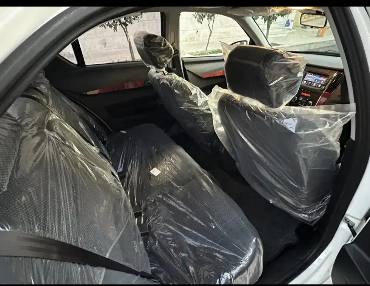 دنا پلاس شش دنده ef7pمدل آخر1403|خودرو سواری و وانت|یزد, |دیوار