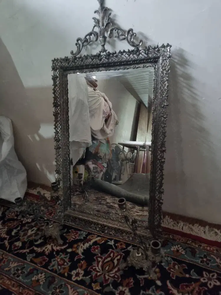 آینه|آینه|گرگان, |دیوار
