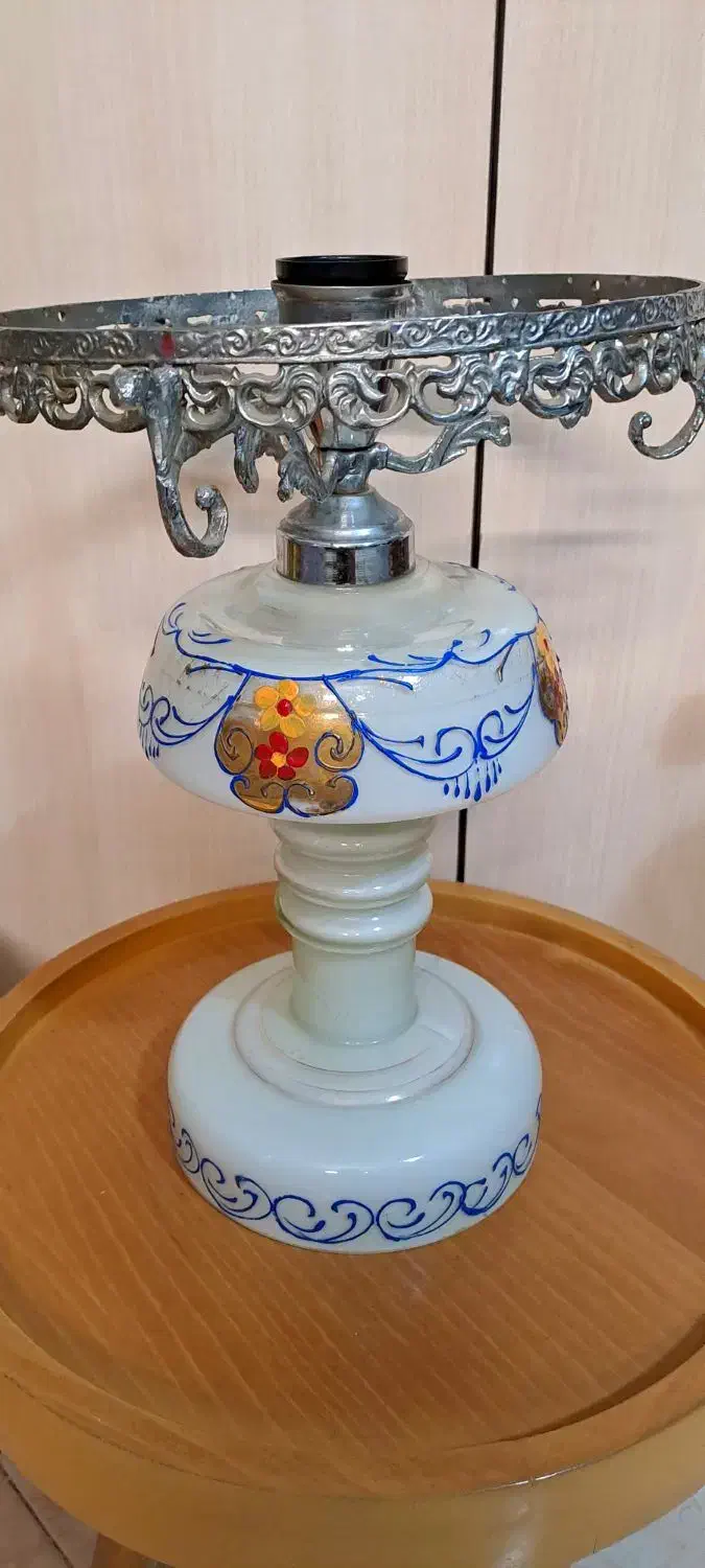 آباژور قدیمی آنتیک|کلکسیون اشیاء عتیقه|تهران, شهمیرزادی|دیوار