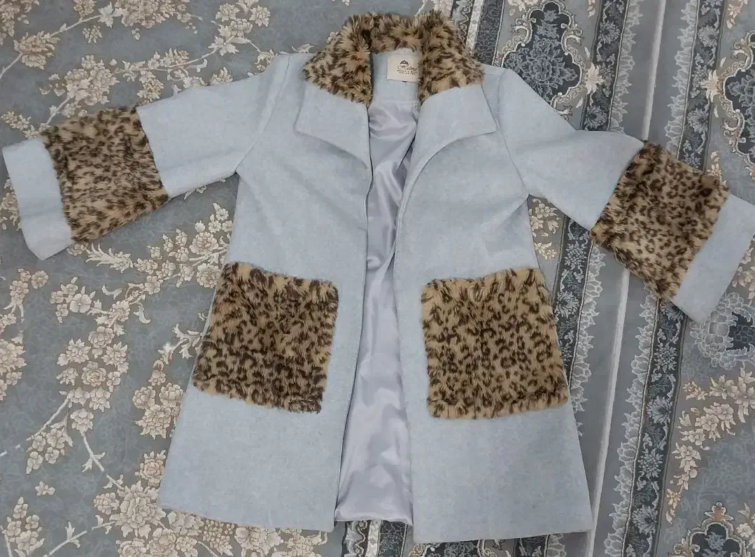 پالتو در حد نو|لباس|قرچک, داوود آباد|دیوار