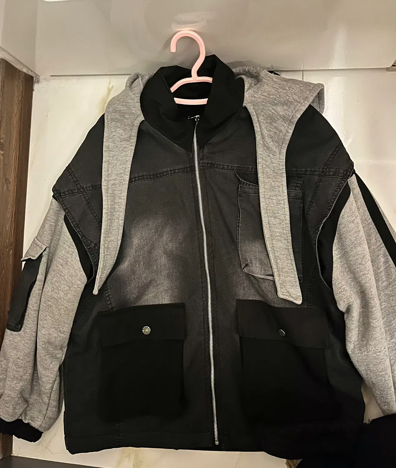 کاپشن|لباس|سنندج, |دیوار