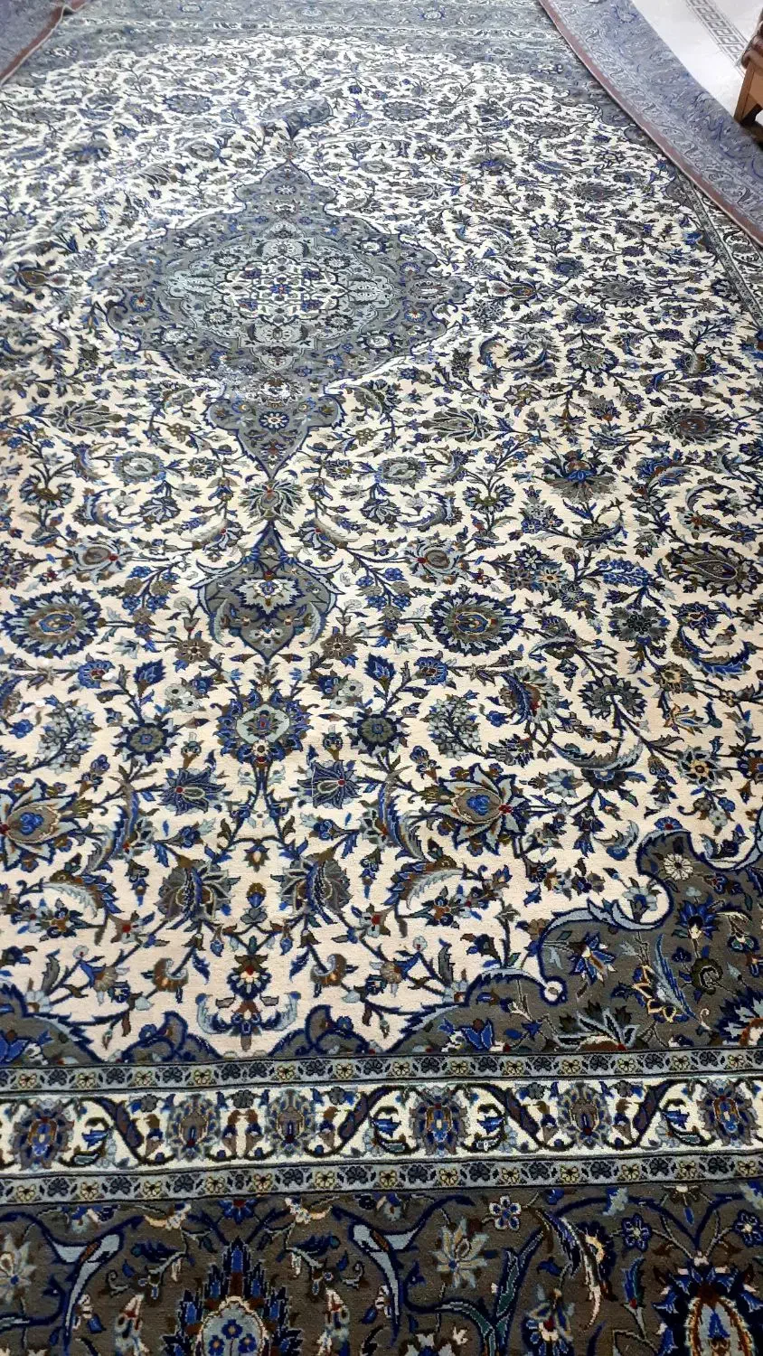 جفت ۲۴ متری کرک کاشان|فرش|کرج, جهان‌شهر|دیوار