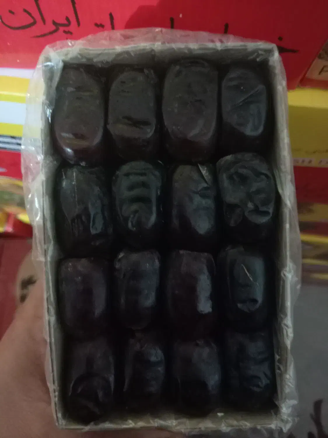 فروش خرما میانگین 7 کیلو و 7.5 کیلو|عمده‌فروشی|نرماشیر, |دیوار