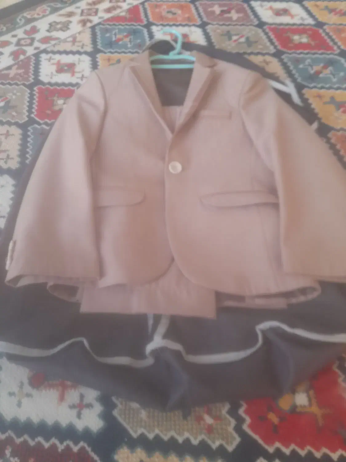 یک دست کت وشلواربچه گانه|لباس|دهدشت, |دیوار