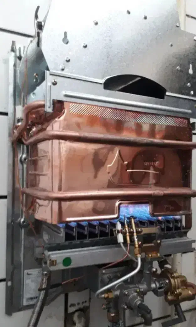 تعمیرات آبگرمکن و تصفیه آب|آبگرمکن، پکیج، شوفاژ|اهواز, بهارستان|دیوار