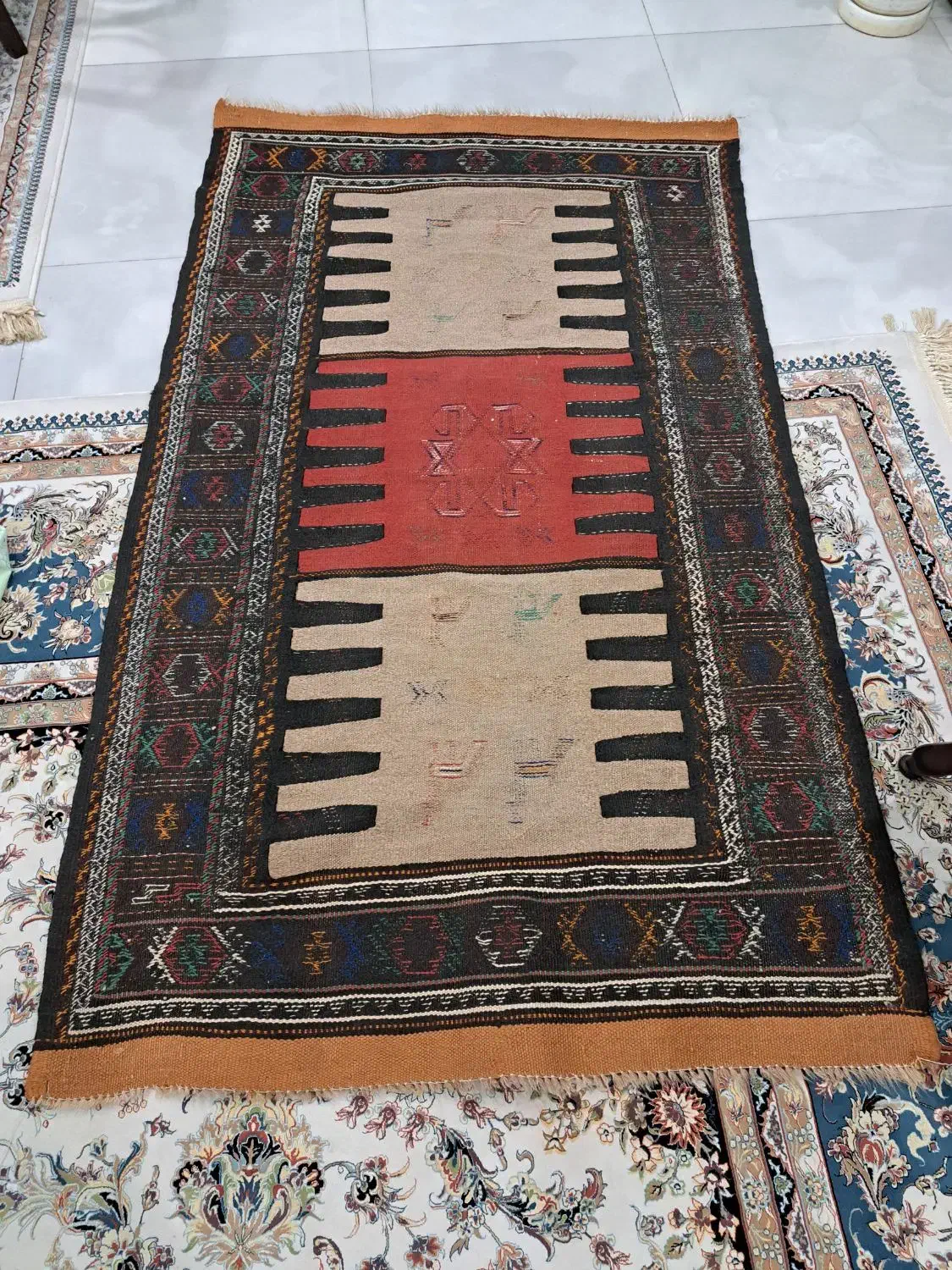 گلیم فرش دست بافت|گلیم، جاجیم، گبه|تهران, دستغیب|دیوار