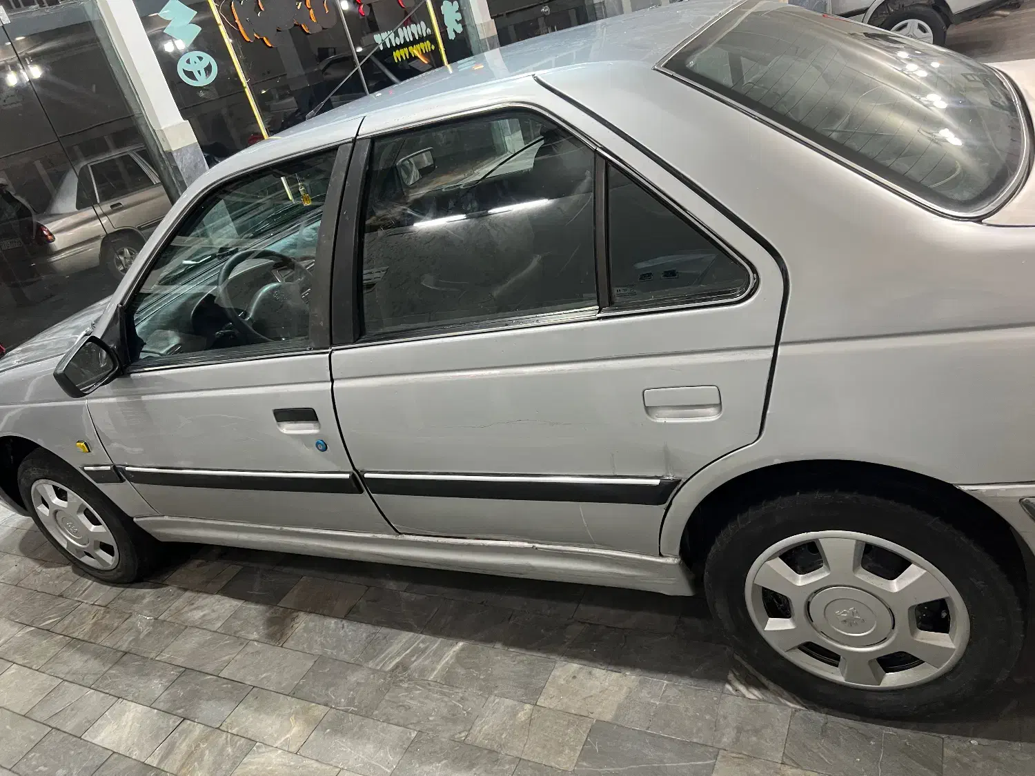 پژو پارس مدل ۸۳|خودرو سواری و وانت|تبریز, |دیوار