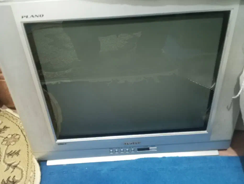 تلویزیون رنگی|تلویزیون و پروژکتور|کرج, حصارک بالا|دیوار