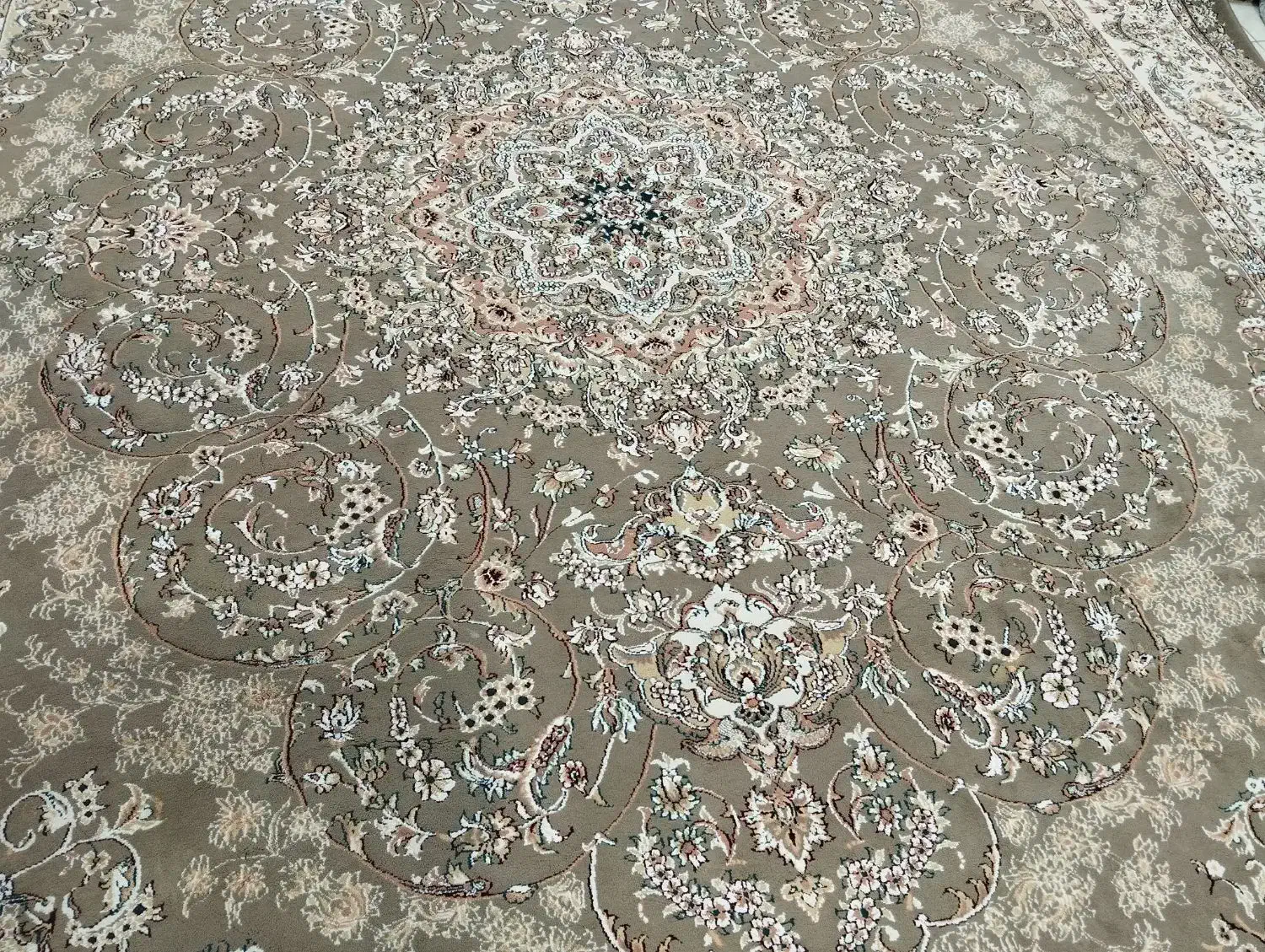 2 تخته فرش گردوی 4در3 500 شانه خیلی تمیز|فرش|مهاباد (آذربایجان غربی), |دیوار