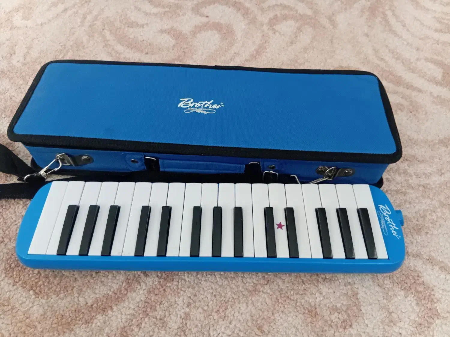 ملودیکا برادر 32 کلیدی|پیانو، کیبورد، آکاردئون|مریوان, |دیوار