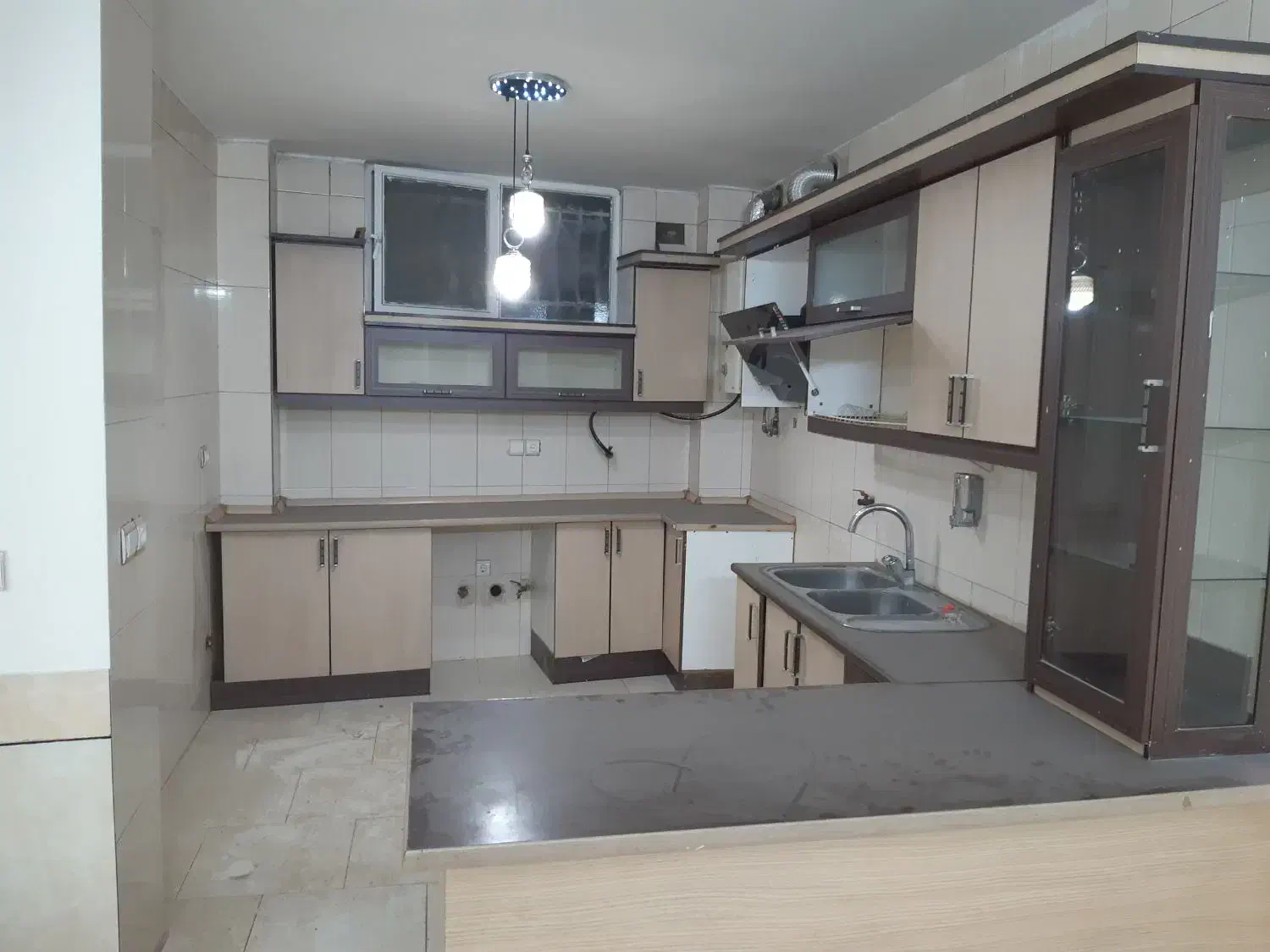 فروش آپارتمان همکف خانه اصفهان|فروش آپارتمان|اصفهان, خانه اصفهان|دیوار