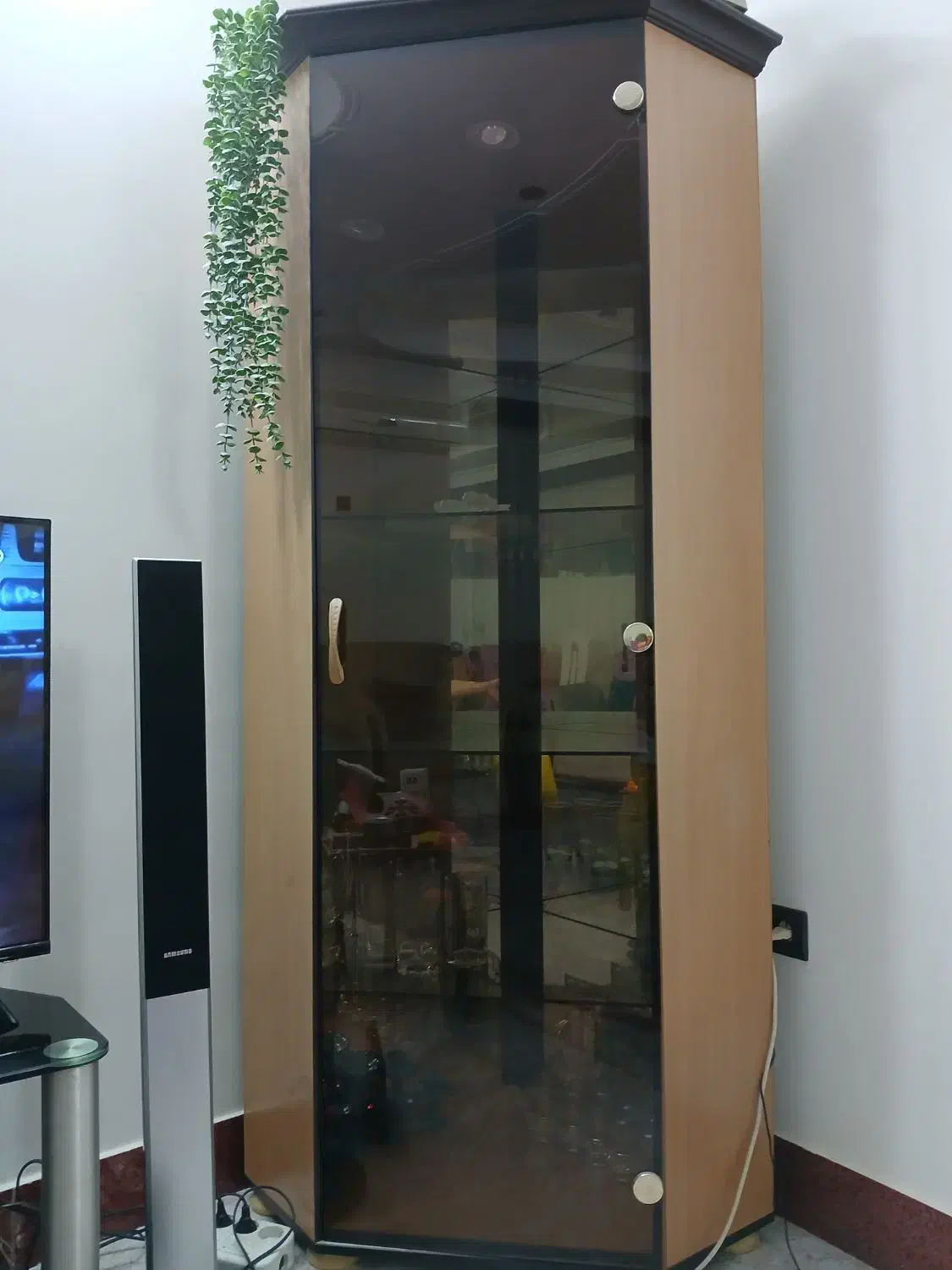 ویترین ظرف|بوفه، ویترین، کنسول|بابل, |دیوار