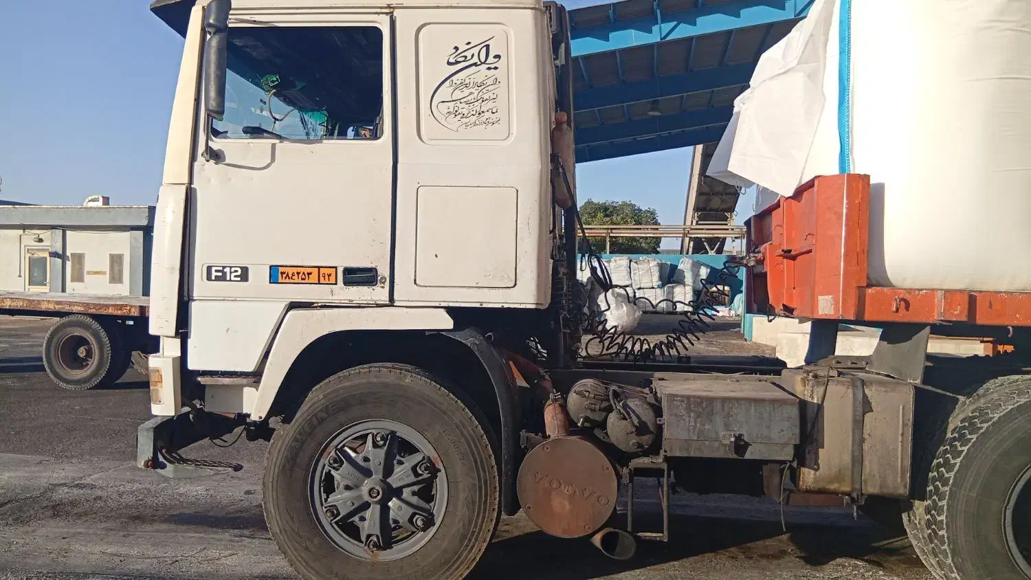 کشنده اف12|خودرو سنگین|شیراز, آزادی|دیوار