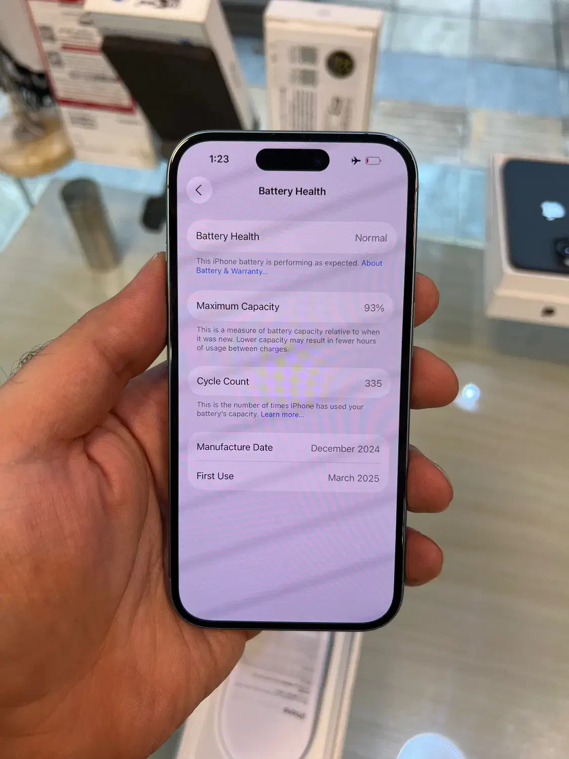 ایفون ۱۶ نرمال ۱۲۸ گیگ رنگ جذاب تیل|موبایل|ساری, |دیوار