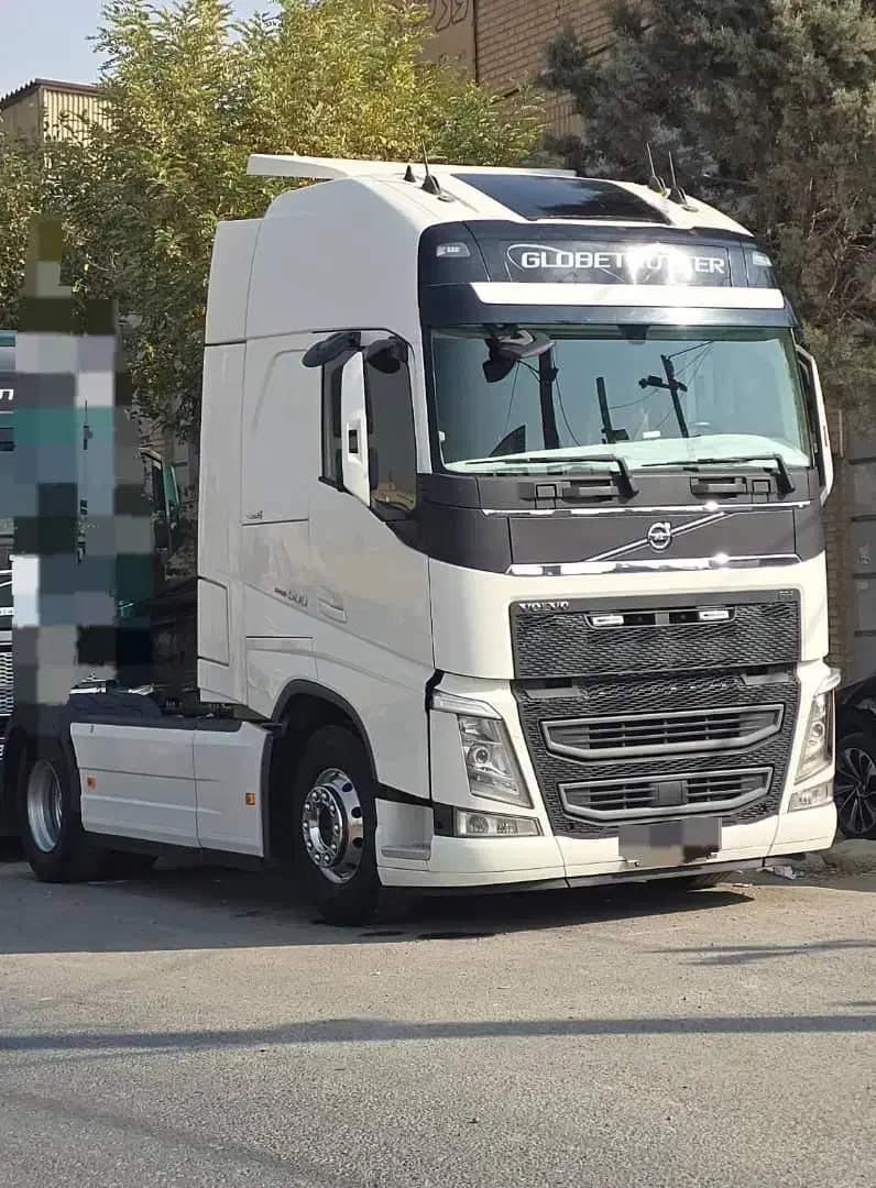 کشنده ولو اف اچ ۵۰۰|خودرو سنگین|اسلامشهر, ملکآباد|دیوار