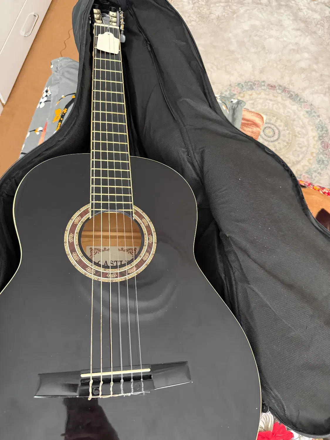 گیتار|گیتار، بیس، امپلیفایر|ماکو, |دیوار