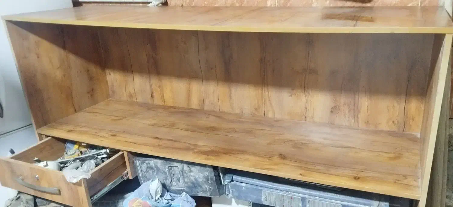 میز|میز تحریر و کامپیوتر|بندر ماهشهر, |دیوار