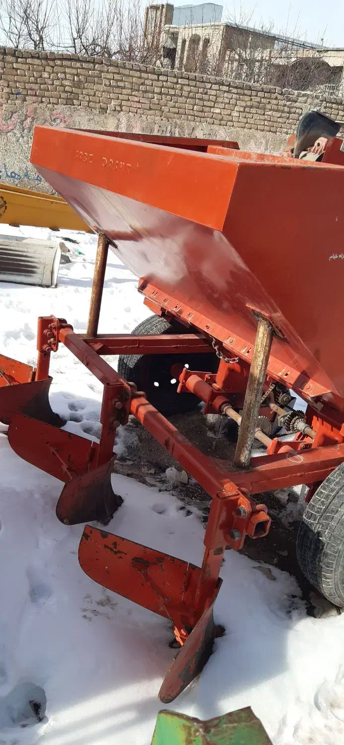 سیب زمینی کار سبز دشت|ابزارآلات|اردبیل, |دیوار