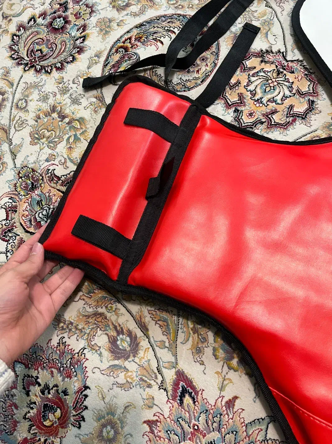 هوگو سایز یک نو|تجهیزات ورزشی|اصفهان, بهارانچی|دیوار